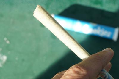 a rolling cigarette
