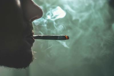 1 rolling paper smoking